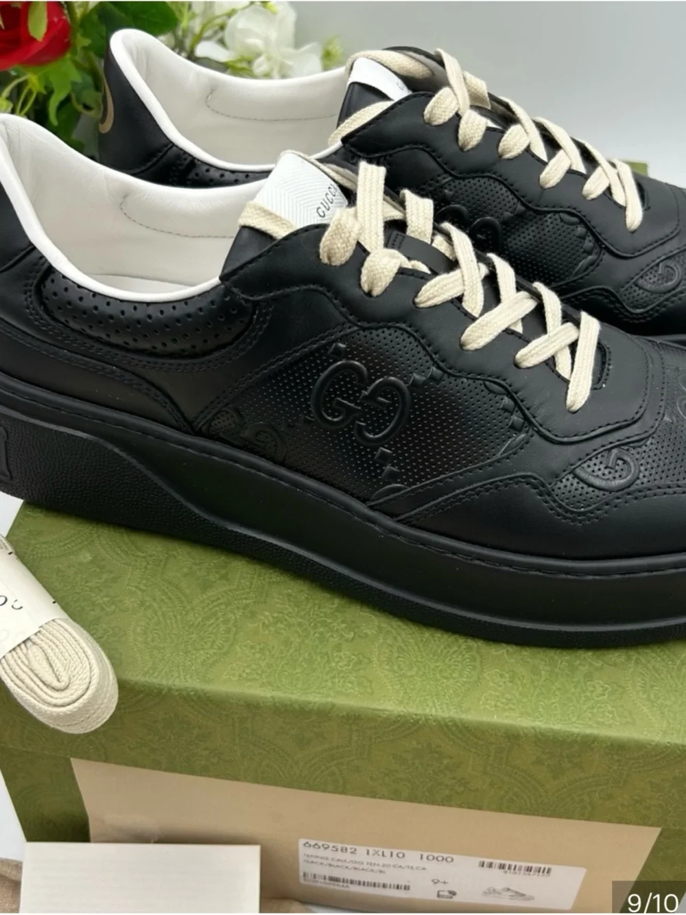 Gucci GG embossed Leather sneakers size 10 US made in Italy
